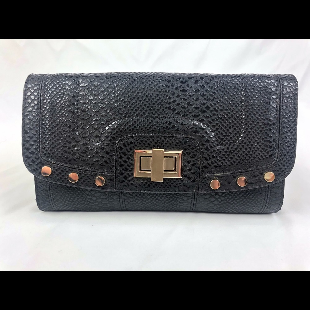 Cache black clutch